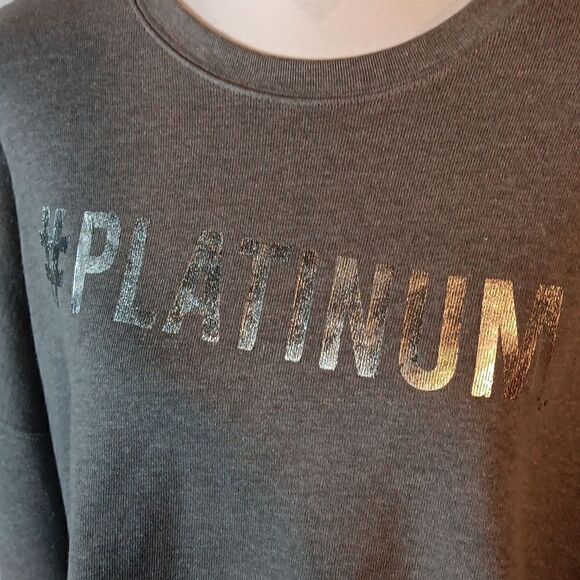 Grace Layne "Platinum" Oversized Cropped Sweatshirt - Picture 4 of 6